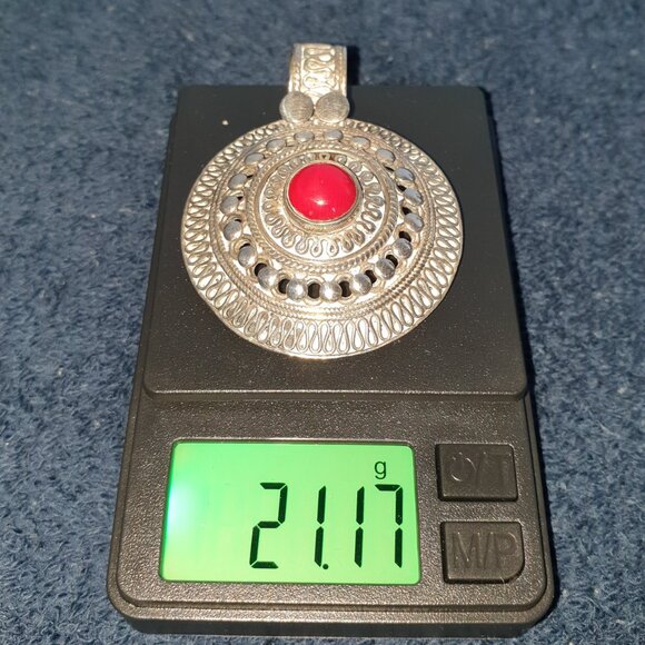 Bold Vintage Indian Genuine Red Coral & 925 Sterling Silver Pendant Necklace - Picture 12 of 16